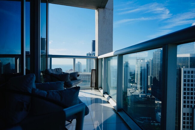 Photo - 631 Brickell Ave Unidad ID1353248P