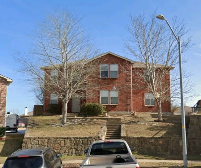 Building Photo - 1352 Dawson Way Rental