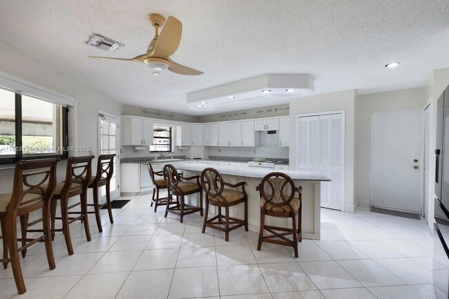 Photo - 161 SW 129th Ave
