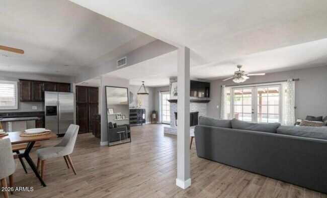 Photo - 225 E Minton Dr