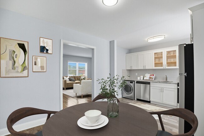 Eagle Rock Apartments at Huntington Station