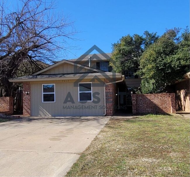 Building Photo - 7217 Edenborough Dr