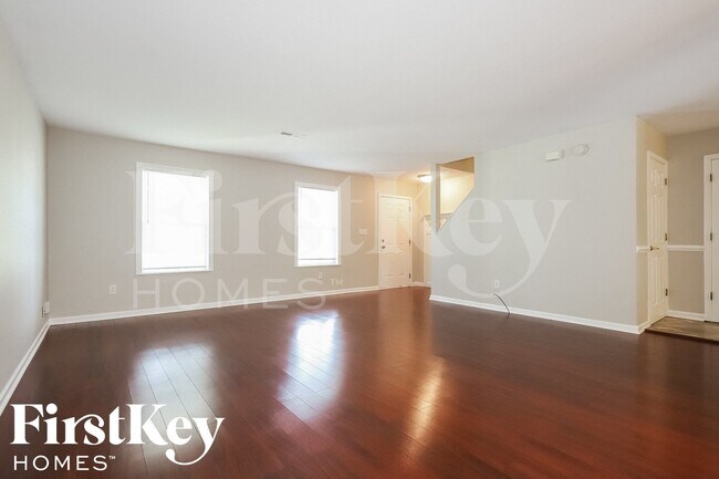 Photo - 1391 Bearsden Dr