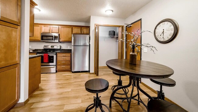 Photo - Northbrook Apartments
