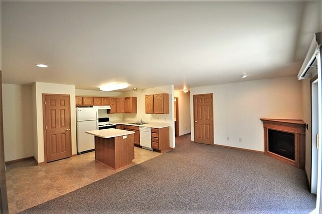 Photo - Southridge East Apartments