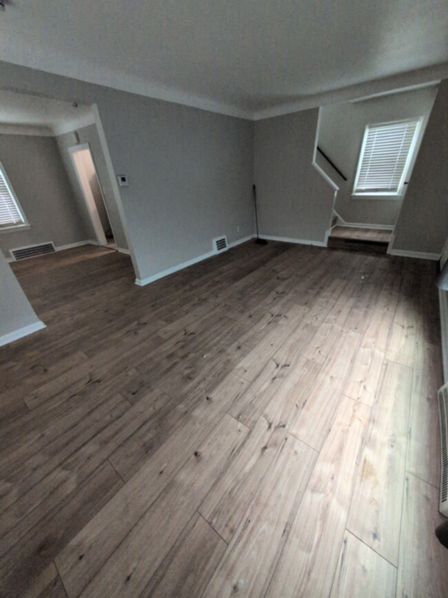 Photo - 5224 E 114th St