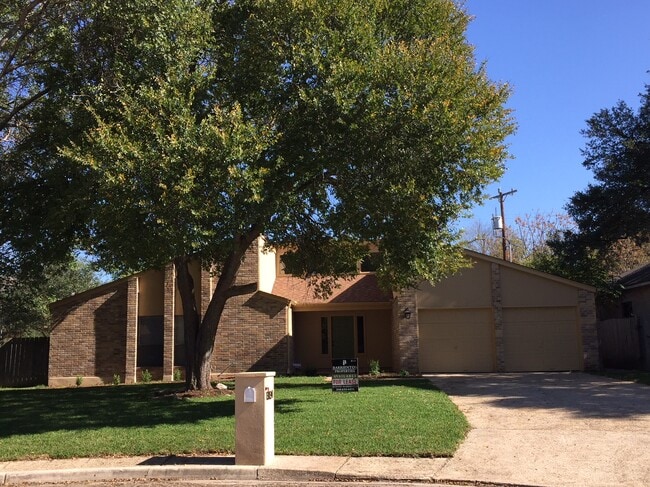 Building Photo - 13034 N Run