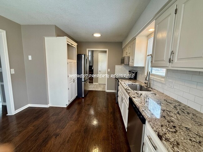 Photo - 3 Bed | 2 Bath Home for Rent – Lee’s Summit