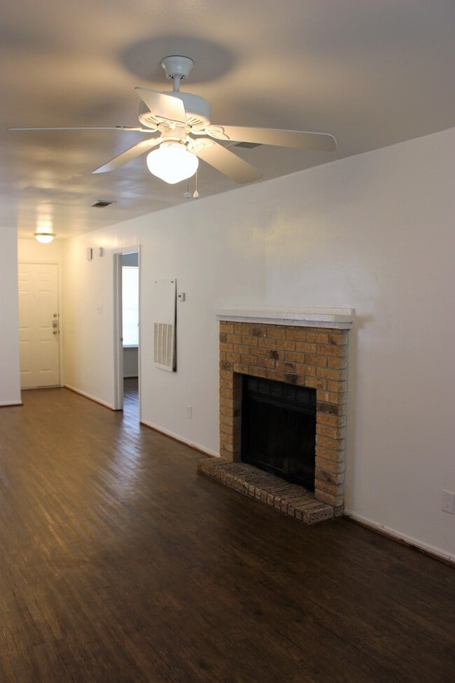 Photo - 3603EL Unit A