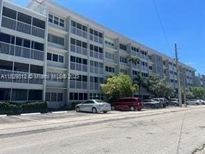 Photo - 330 SE 2nd St Unidad 404G Rental