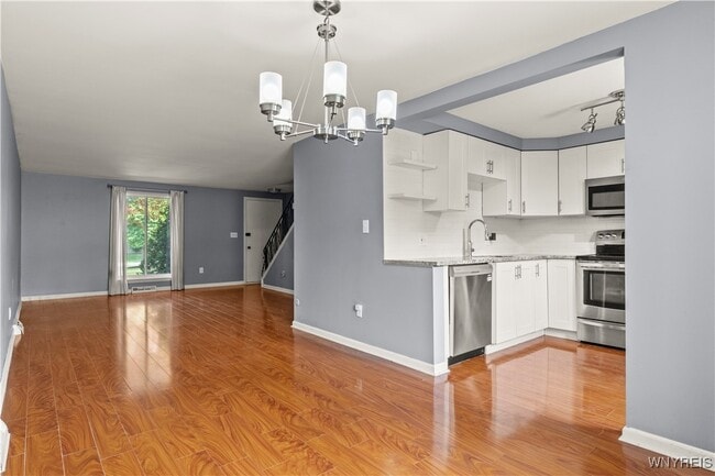 Photo - 35 Groton Dr