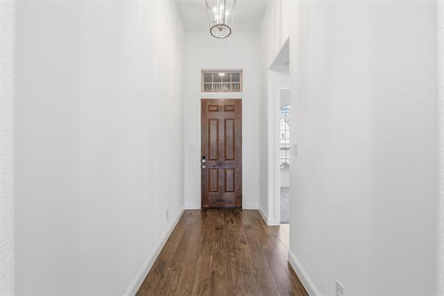 Photo - 14845 Gentry Dr