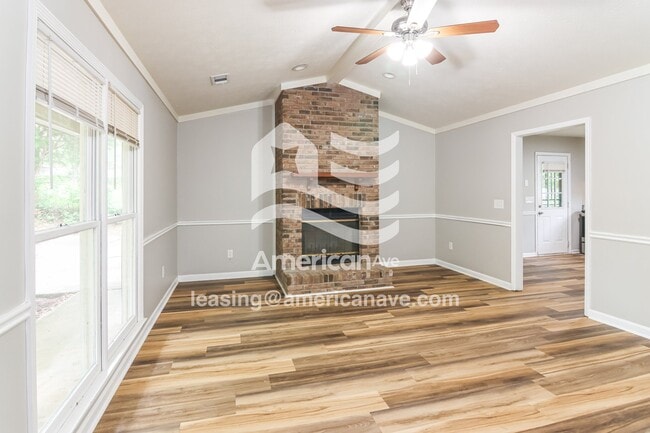 Photo - 1302 Sandusky Dr