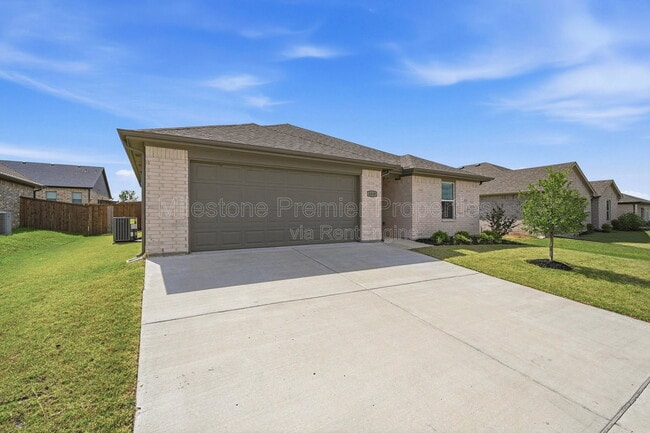 Photo - 1819 Boxwood Dr