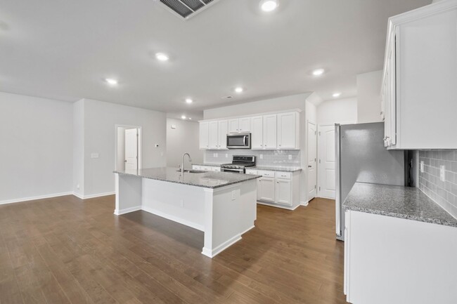 Like Brand New Luxury Townhome in Matthews! - Like Brand New Luxury Townhome in Matthews!