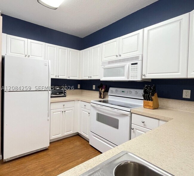 Photo - 4400 SW 160th Ave
