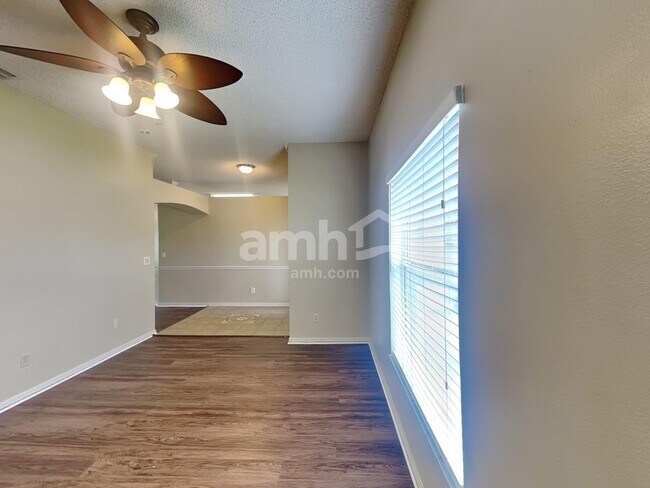 Photo - 7505 Fringe Pl