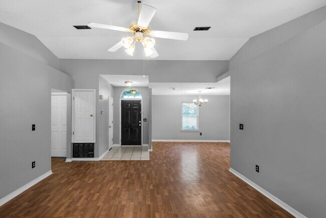 Photo - $300.00 Off First Months Rent!