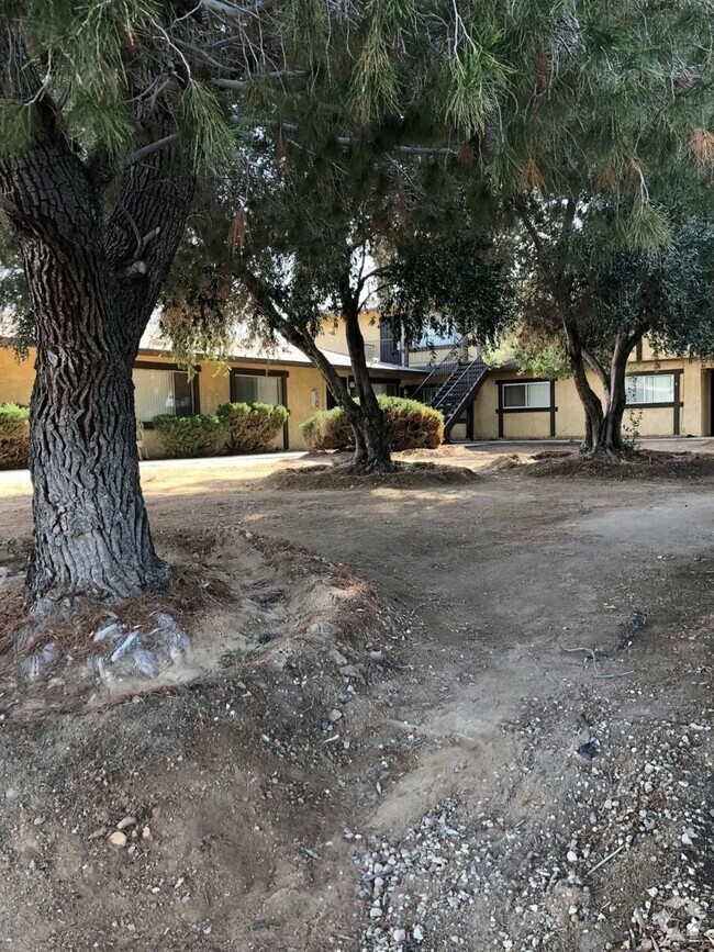 Building Photo - 19211 CA-18 Unit 7 Rental