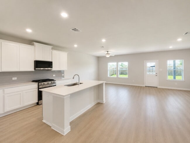 Photo - 25436 Blossom Ct