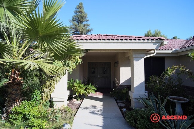 Photo - FULLY FURNISHED, Beautiful Home Located In...