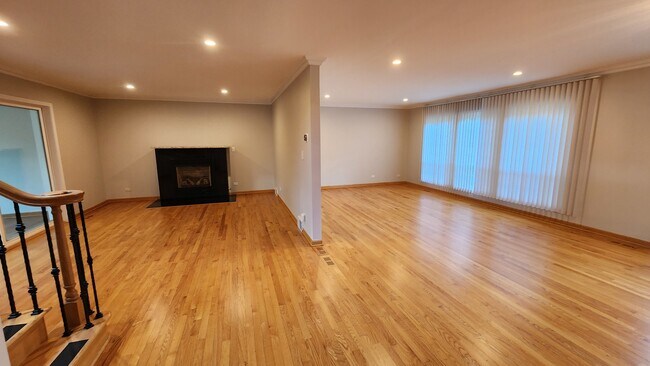 Photo - 1206 Lynn Terrace