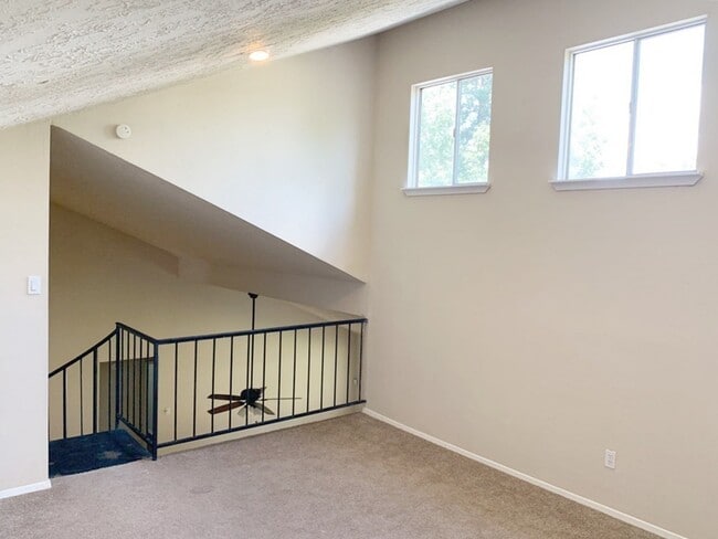 Photo - 17138 Cutter Way