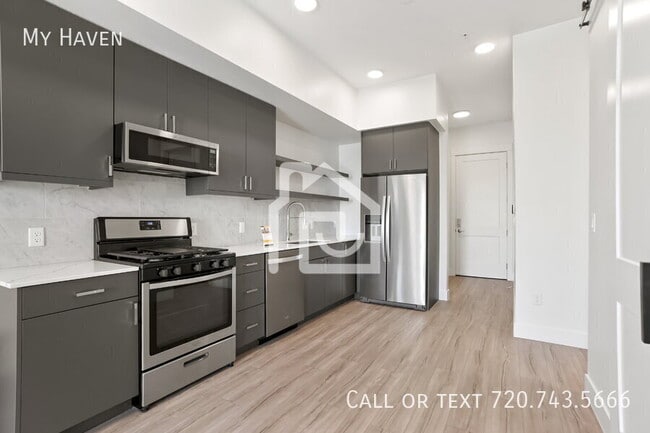 Building Photo - 2876 W 53rd Ave Unit 322