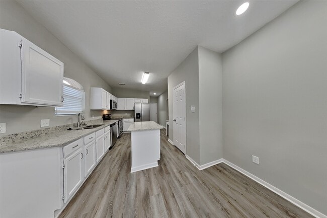 Photo - 6114 Berkshire Park Dr