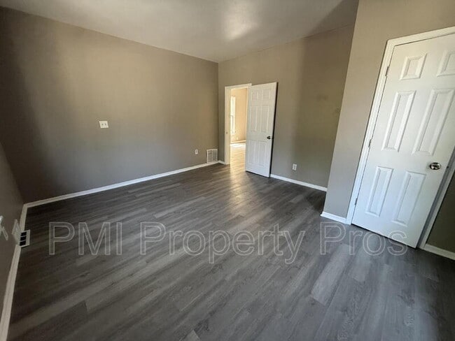 Photo - 1943 N 38th St
