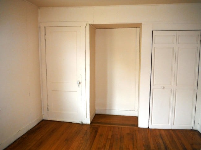 Photo - Campus View Apartments