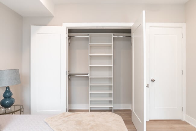 Photo - The Avenue (1513 Ridge Ave)