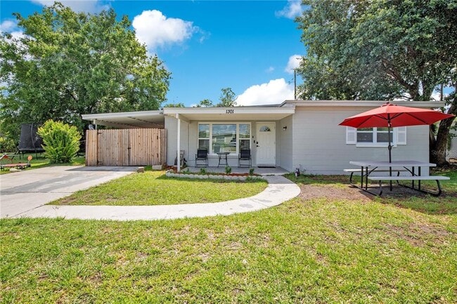 Photo - 1301 Lawne Blvd