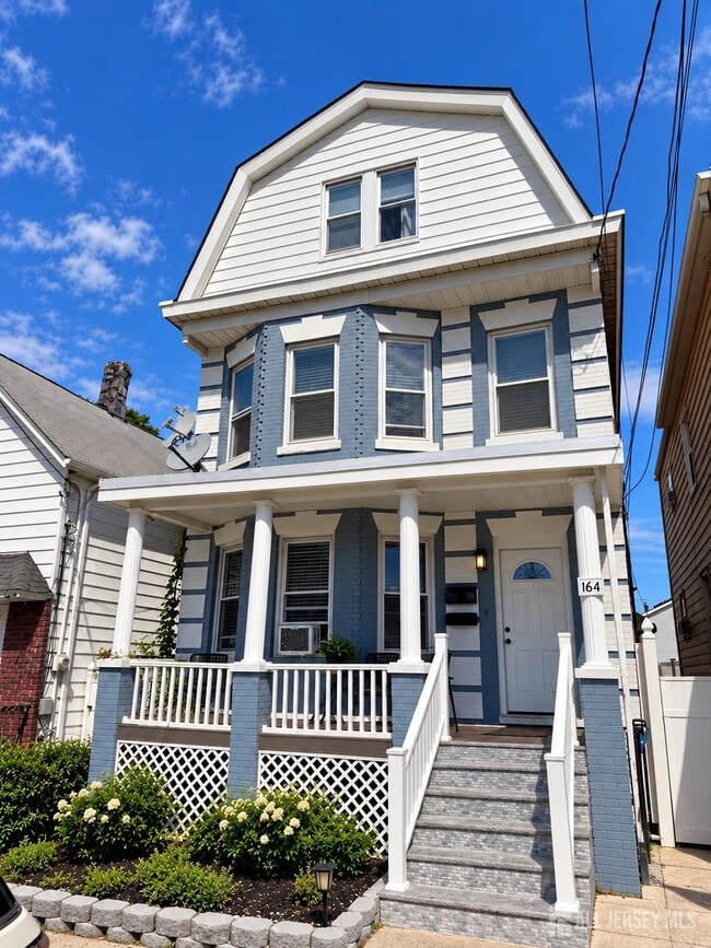 164 Lynd St Unit 2