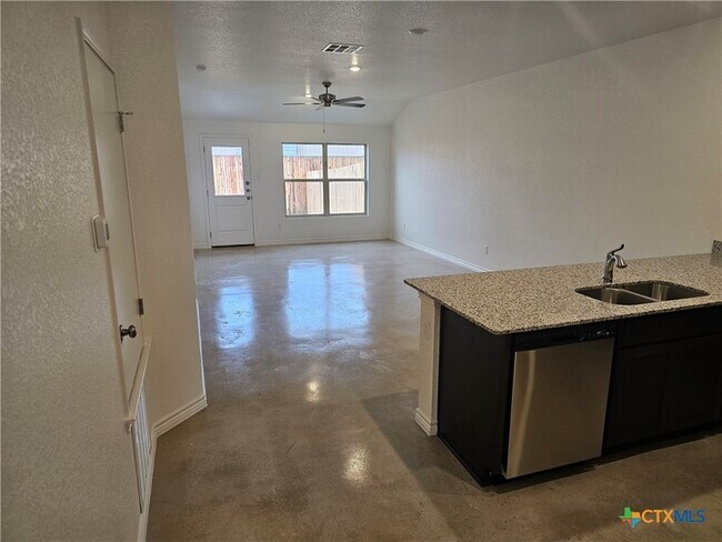 Photo - 1309 Concord Dr