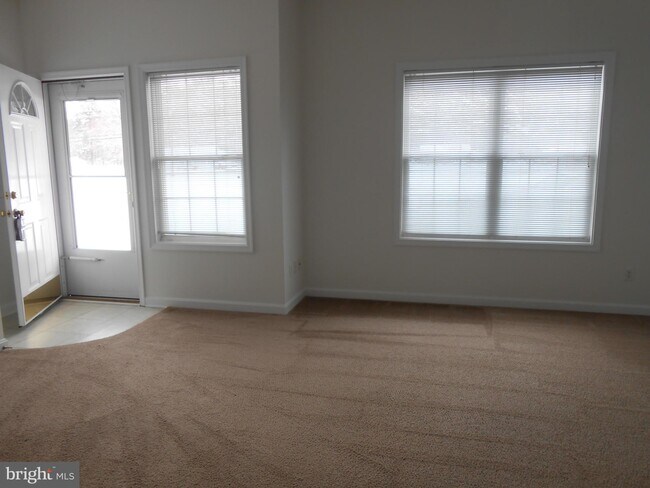 Photo - 22095 Colton Point Rd