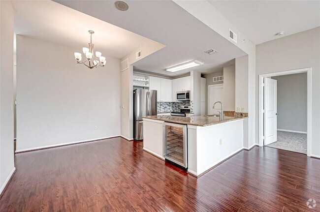 Building Photo - 3505 Sage Rd Unit 2106 Rental