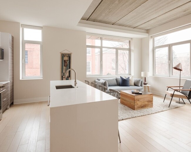 2 bed 2 bath
