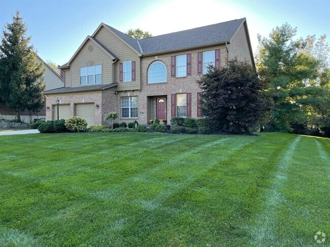 Building Photo - 6175 Cloverwood Dr Rental