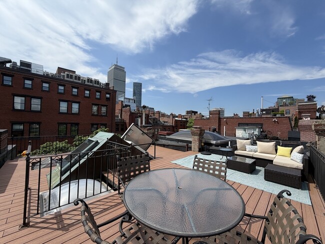 Photo - 246 Marlborough St Unidad 9/10