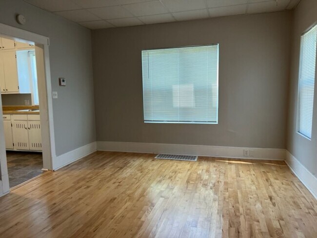 Photo - 339 5th St Unit Lower