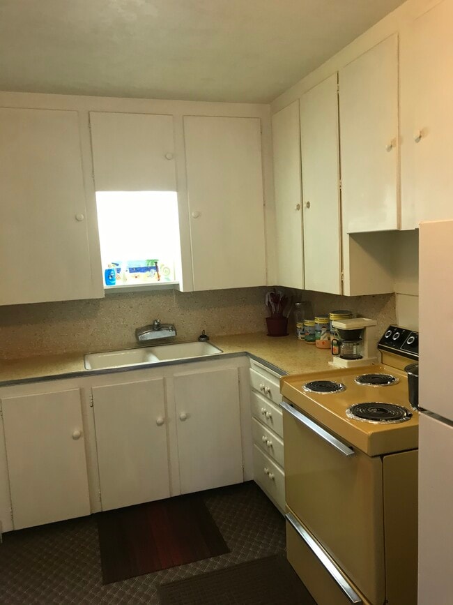 Photo - 729 N Arthur Ave Unit 1