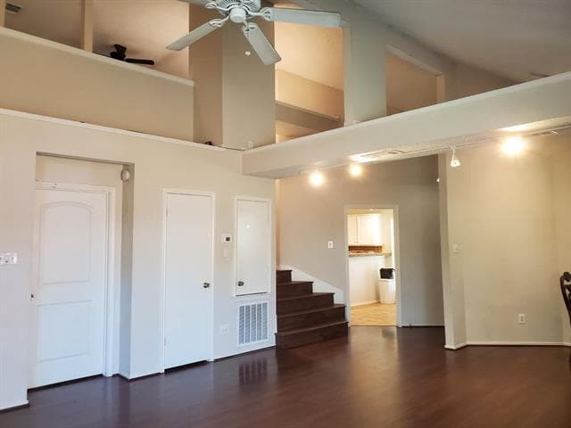 Photo - 1704 Quail Run Dr