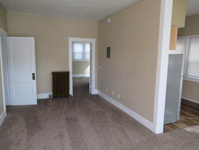 Photo - 1001 N Weber St