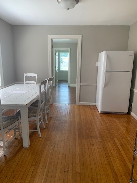 Photo - 641 W 44th St