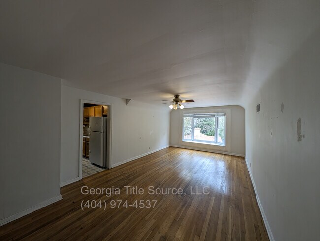 Photo - 227 Garden Ln