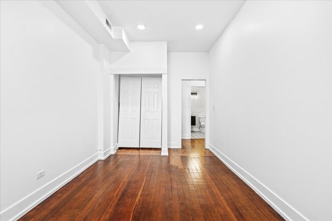 Photo - 1904 S Loomis St Unit 2nd Floor