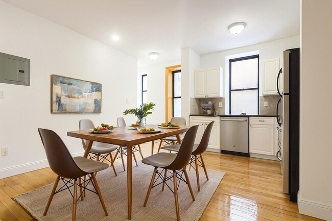 Building Photo - 255 Fort Washington Ave Rental