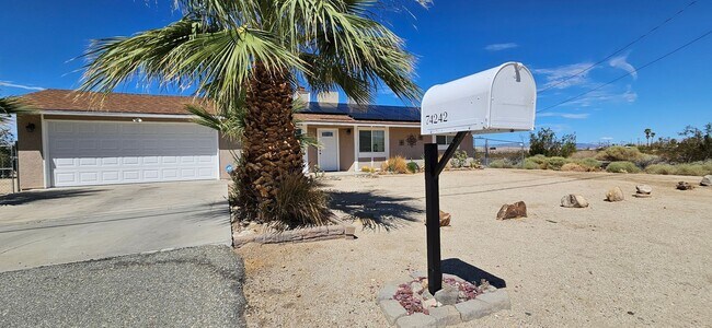 74242 Pinon Dr