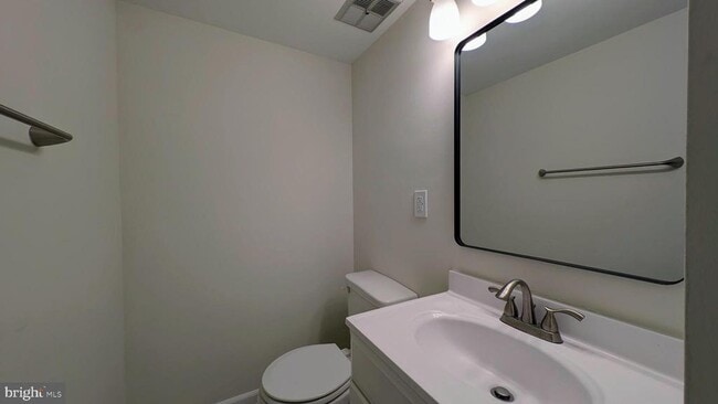 Photo - 11181 Captain's Walk Ct